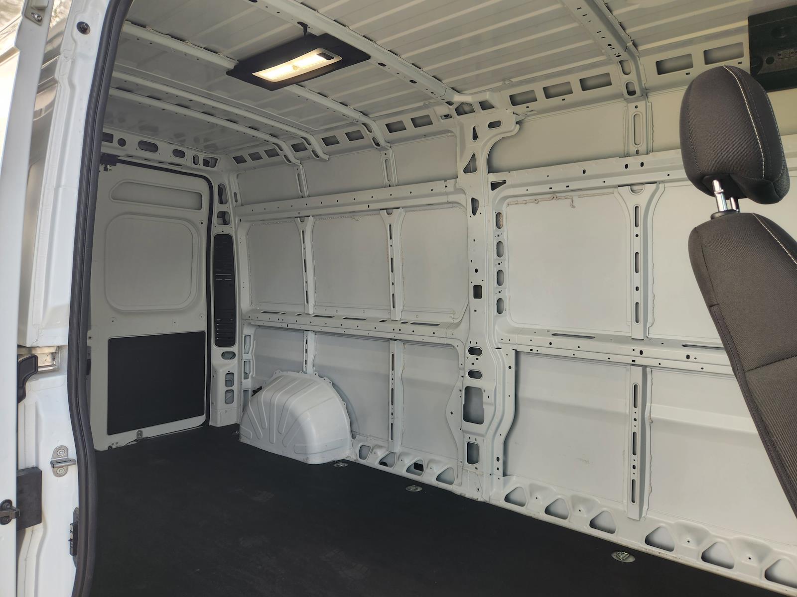 Used 2025 Ram ProMaster 2500 - photo 33