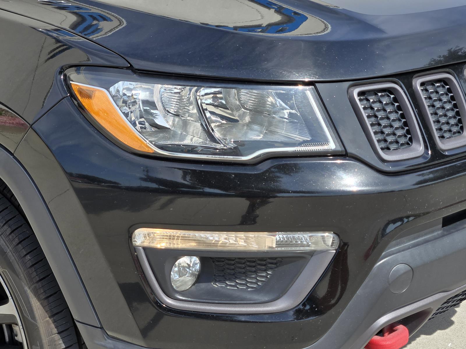 Used 2018 Jeep Compass - photo 9