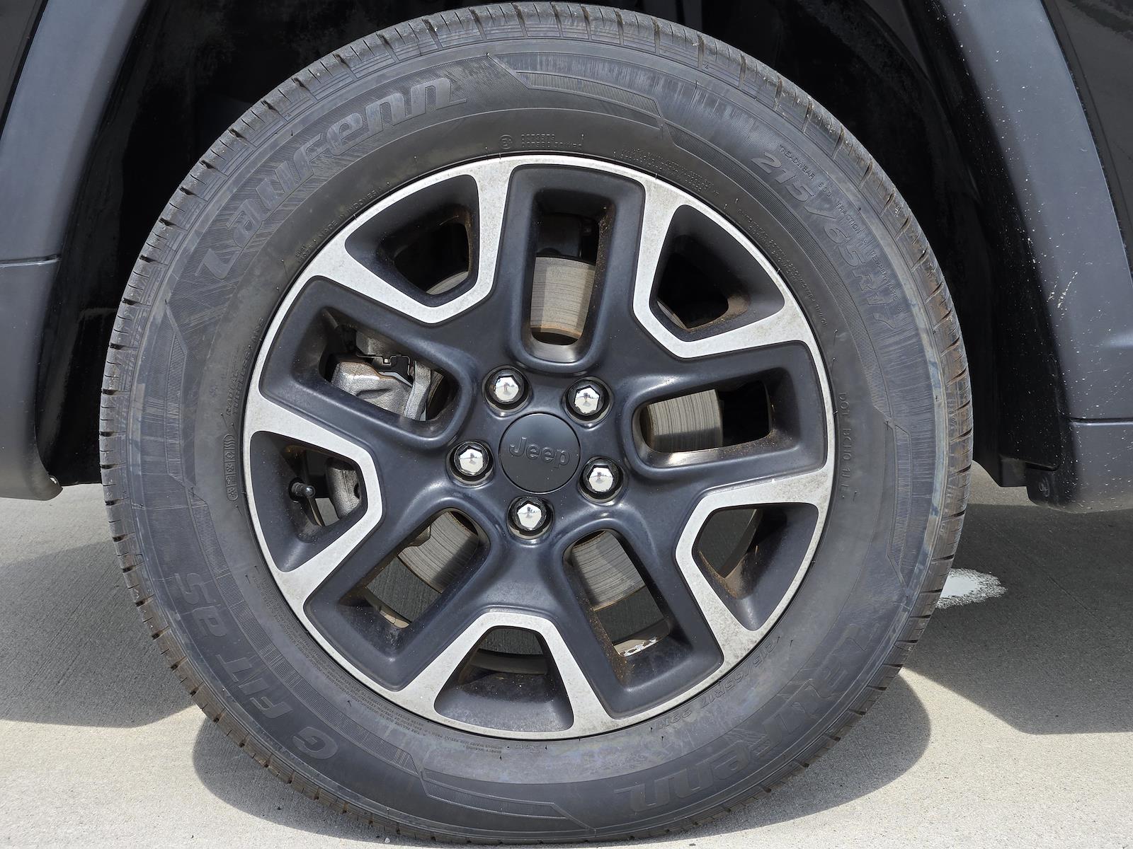 Used 2018 Jeep Compass - photo 13