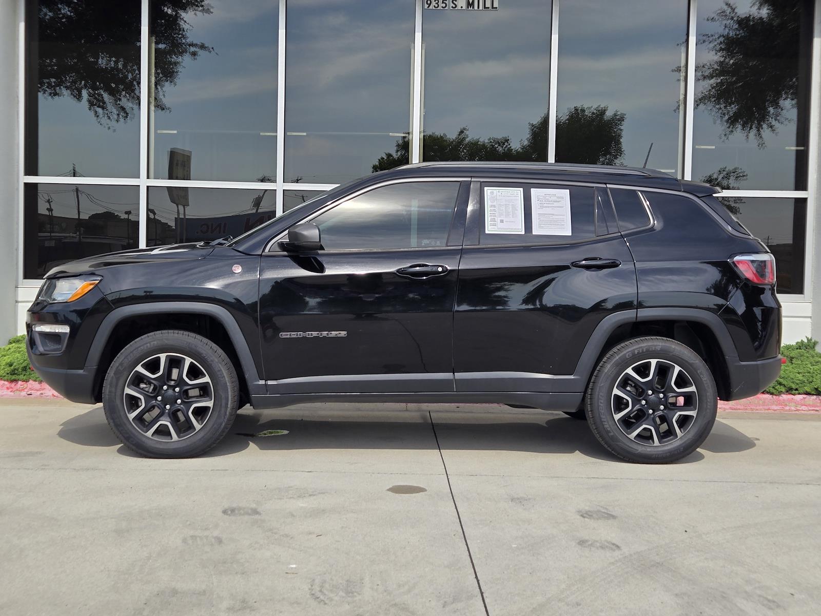 Used 2018 Jeep Compass - photo 1
