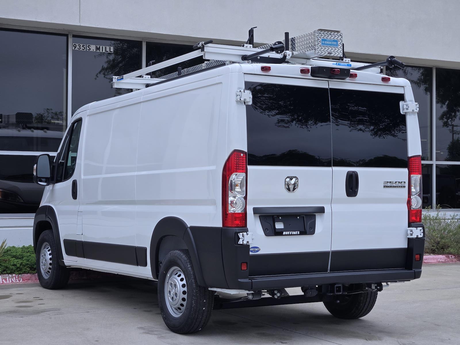 Used 2025 Ram ProMaster 2500 - photo 6