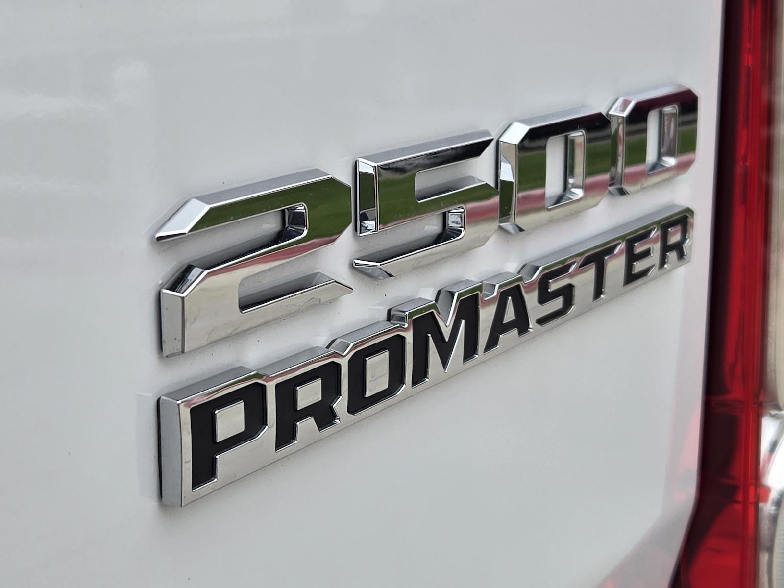 Used 2025 Ram ProMaster 2500 - photo 12