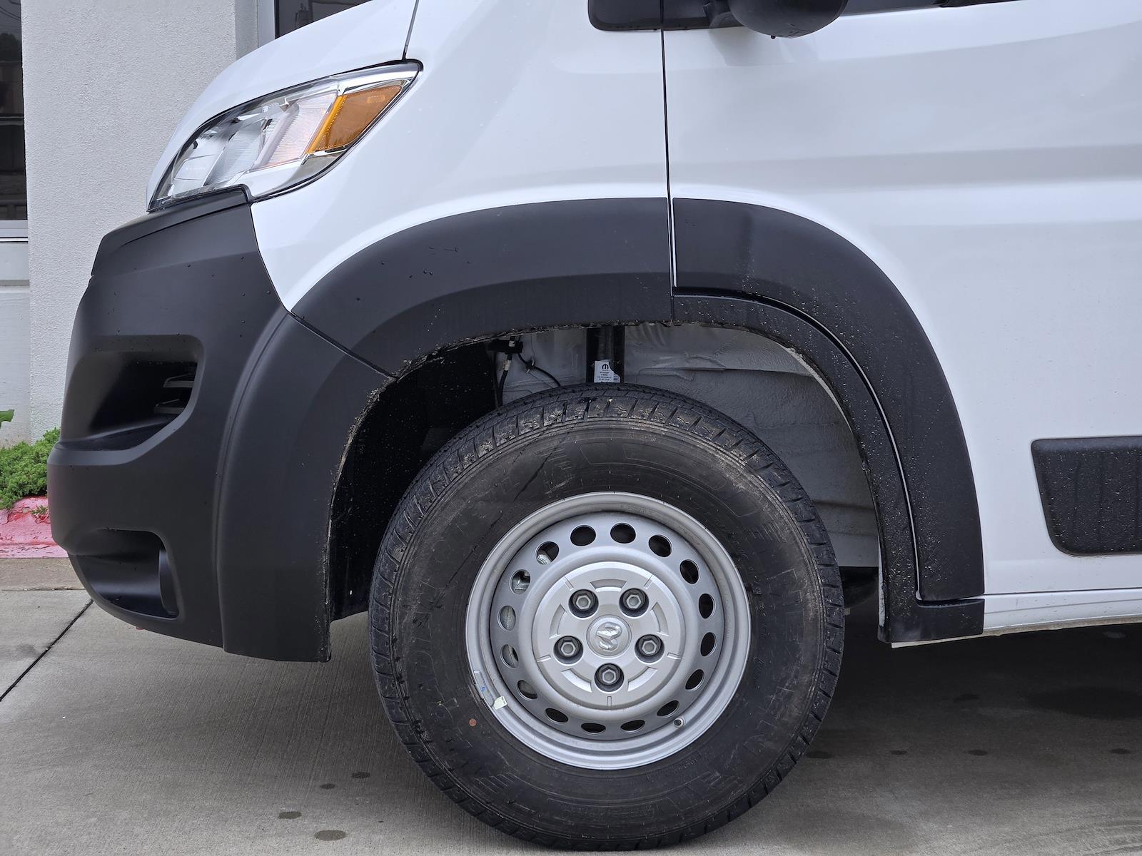Used 2025 Ram ProMaster 3500 - photo 9