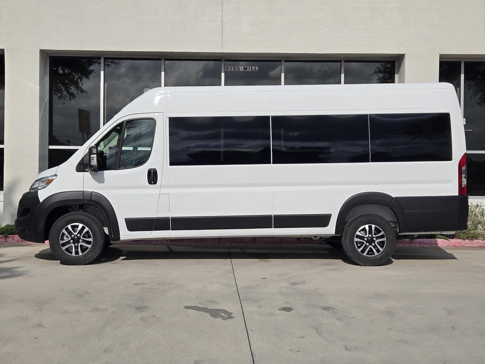 Used 2025 Ram ProMaster 3500 - photo 5