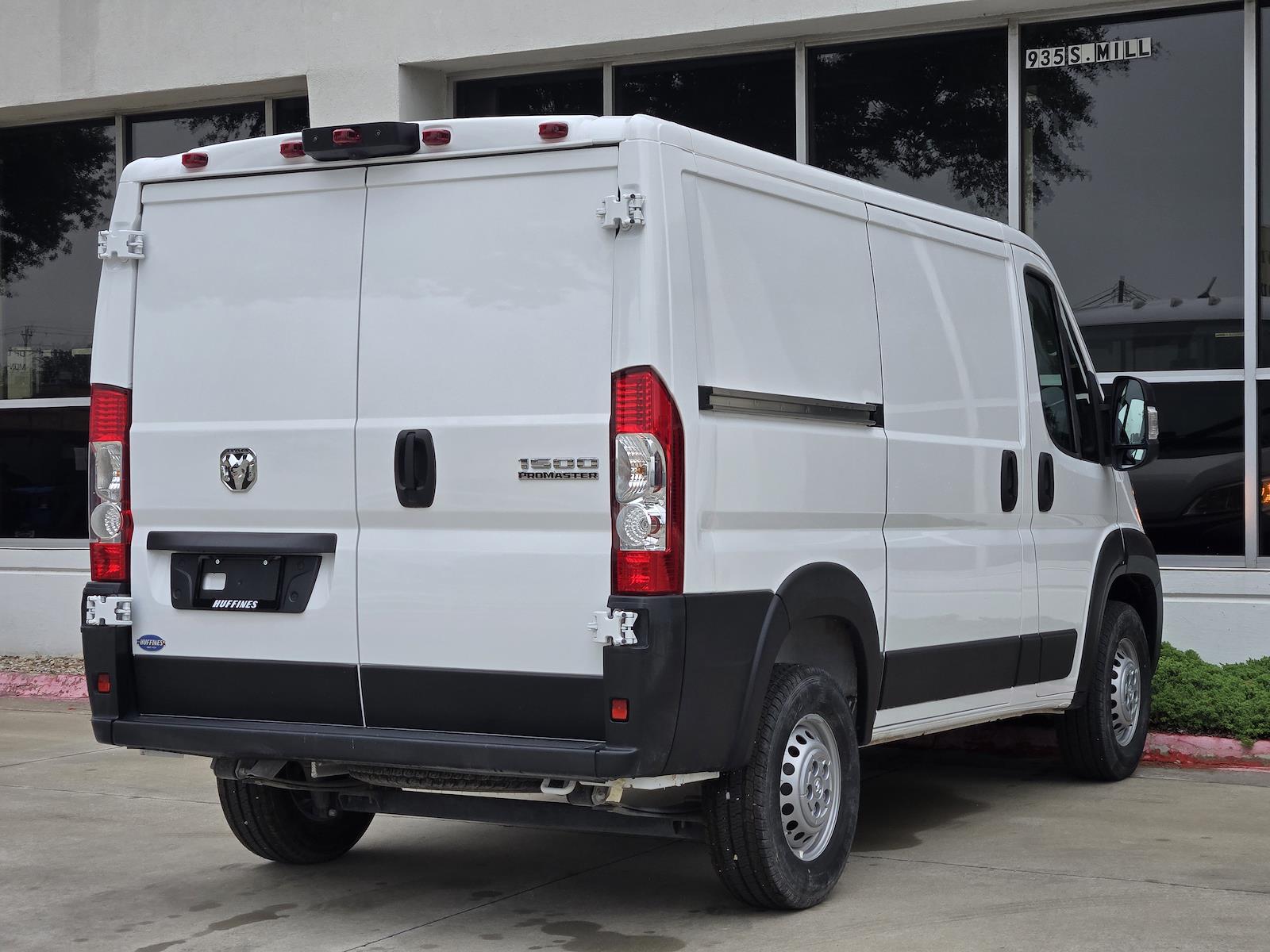 Used 2025 Ram ProMaster 1500 - photo 2