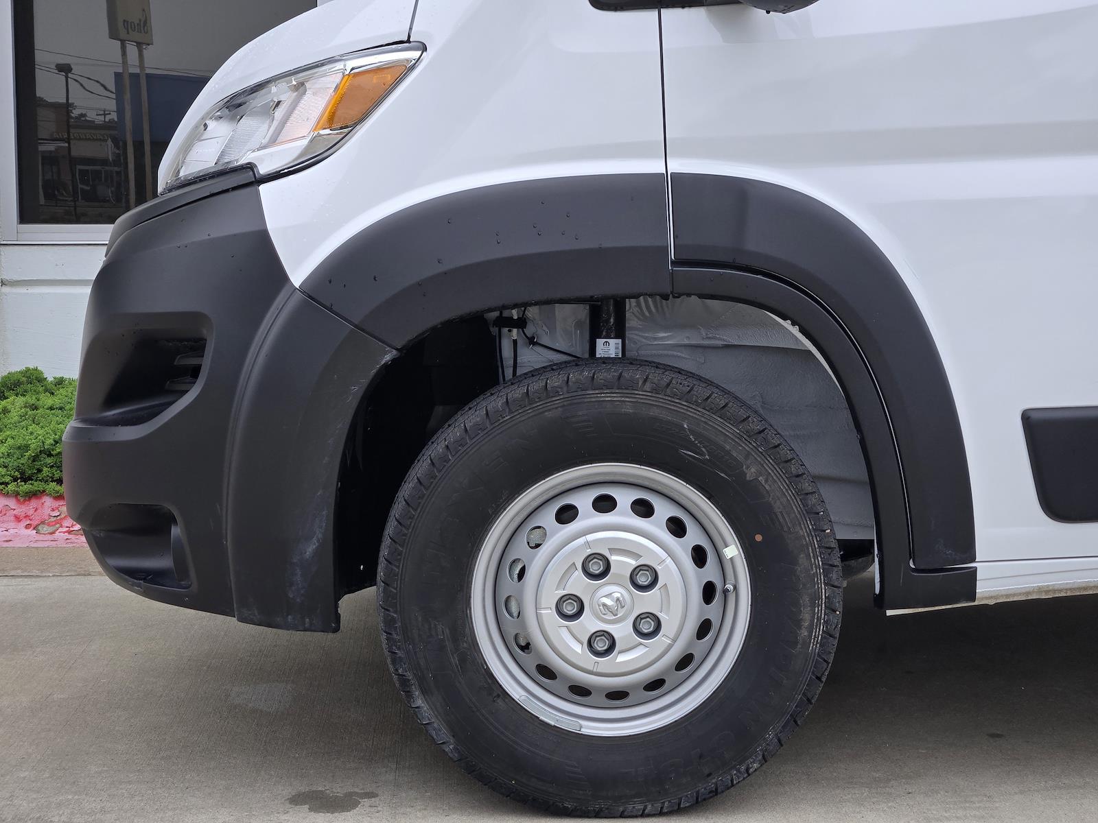 Used 2025 Ram ProMaster 1500 - photo 8