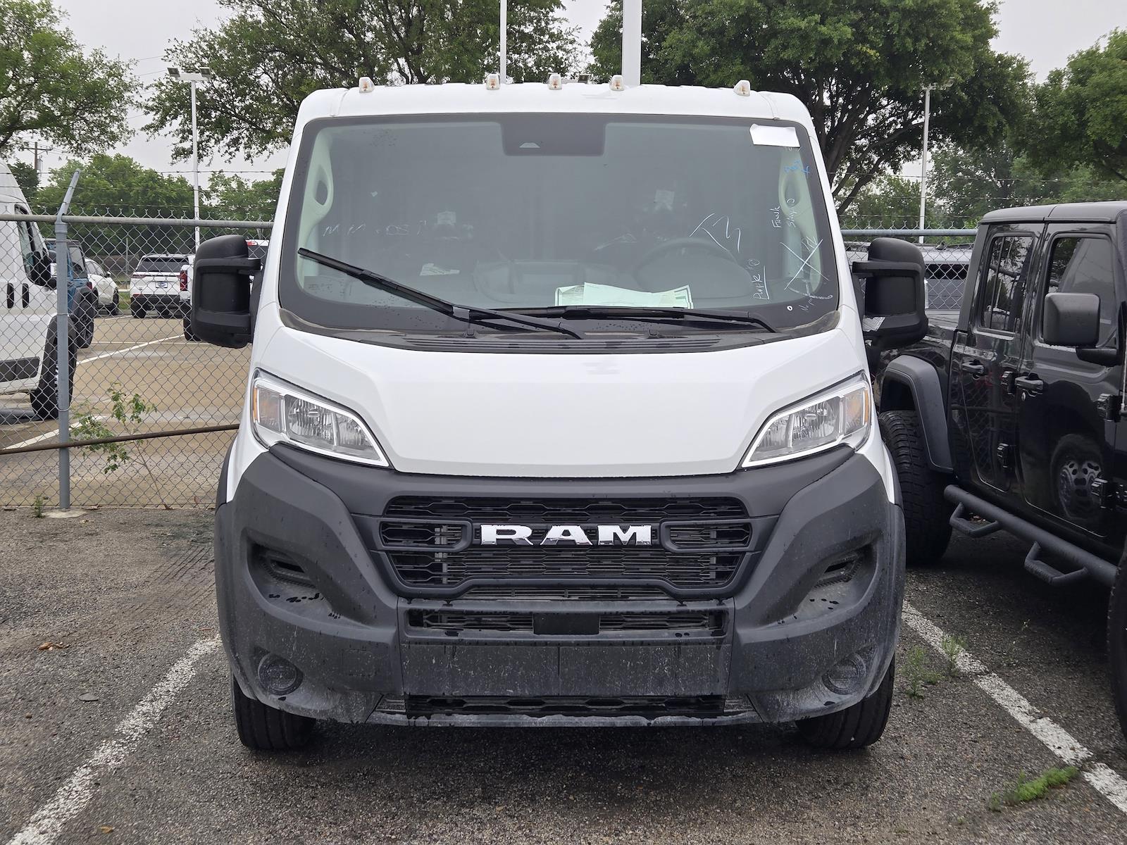 Used 2025 Ram ProMaster 1500 - photo 2