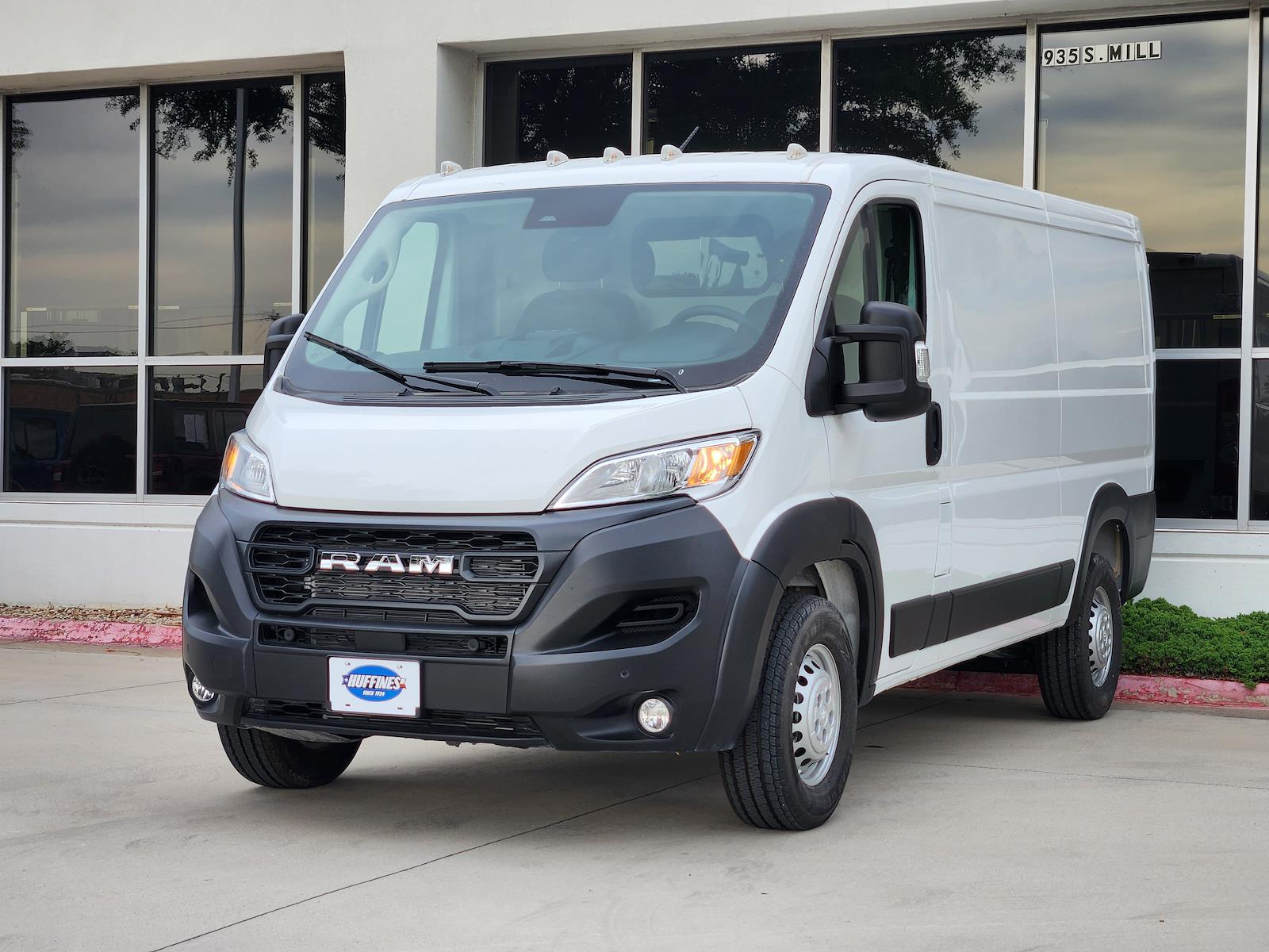 Used 2025 Ram ProMaster 2500 - photo 33