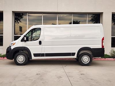 Used 2025 Ram ProMaster 2500 - photo 1