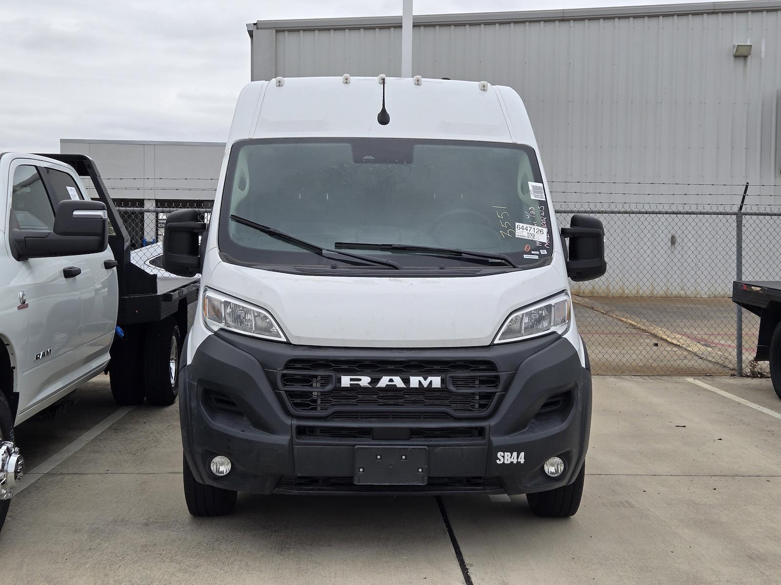 Used 2026 Ram ProMaster 2500 - photo 2