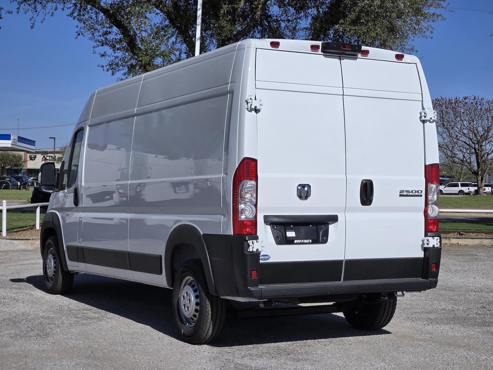 New 2026 Ram ProMaster 2500 - photo 5
