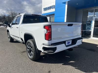 New 2026 Chevrolet Silverado 3500 High Country Crew Cab for sale #30981 - photo 2