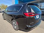 2022 Chrysler Pacifica FWD Minivan for sale #9721 - photo 2