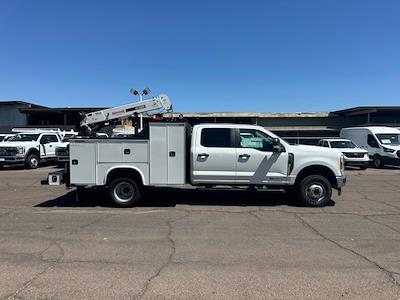 2024 Ford F-350 Crew Cab DRW 4WD Mechanics Body for sale #247260 - photo 2