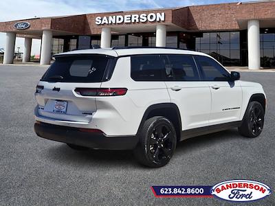 Used 2023 Jeep Grand Cherokee L Limited for sale #256026A - photo 2