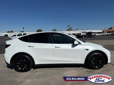 Used 2022 Tesla Model Y - photo 1