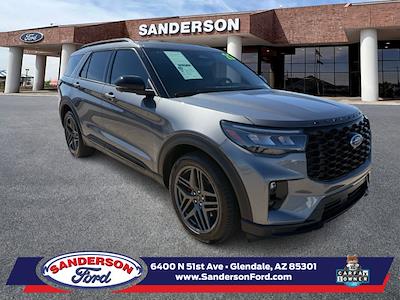 Used 2025 Ford Explorer - photo 1