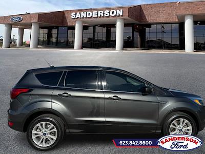 Used 2019 Ford Escape - photo 1