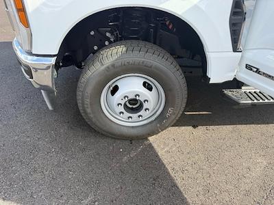 New 2025 Ford F-350 Crew Cab Cab Chassis for sale #B25179 - photo 1