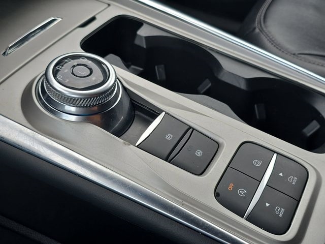 Used 2023 Ford Explorer - photo 22