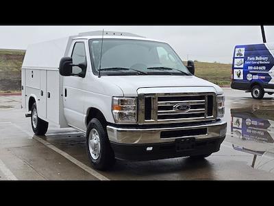 New 2025 Ford E-350 - photo 1