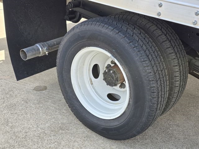 New 2025 Ford E-350 - photo 11