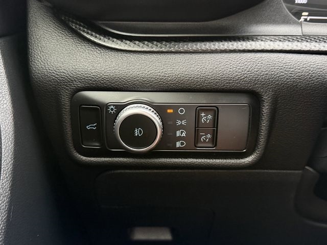 Used 2023 Ford Explorer - photo 26