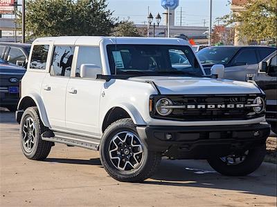 New 2025 Ford Bronco - photo 1