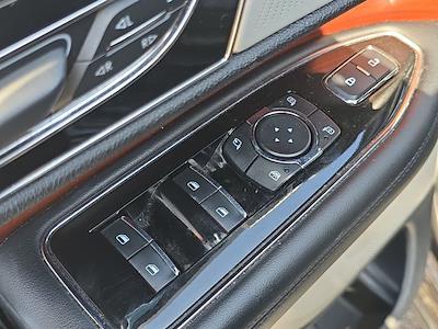 Used 2020 Lincoln Navigator - photo 1