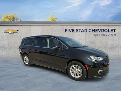 2023 Chrysler Pacifica FWD Minivan for sale #BP6499 - photo 2