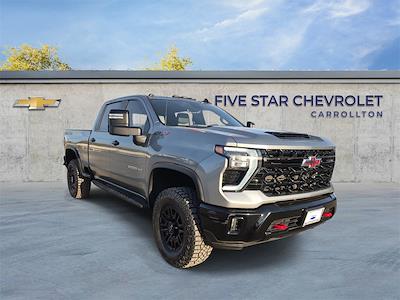 Used 2024 Chevrolet Silverado 2500 - photo 1
