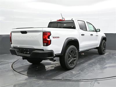 2025 Chevrolet Colorado Crew Cab 4x4 Pickup for sale #C22450 - photo 2