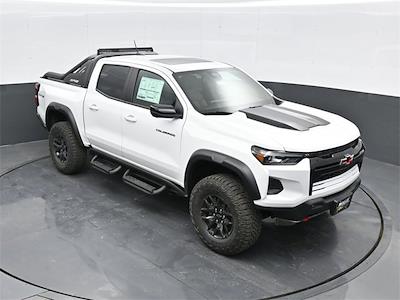 2025 Chevrolet Colorado Crew Cab 4x4 Pickup for sale #C22583 - photo 1