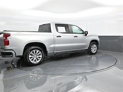 2019 Chevrolet Silverado 1500 Crew Cab 4x4 Pickup for sale #C22602A - photo 2