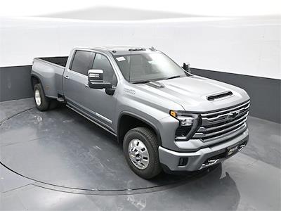 New 2025 Chevrolet Silverado 3500 High Country Crew Cab 4x4 Pickup for sale #C22629 - photo 1