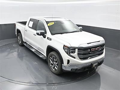 Used 2022 GMC Sierra 1500 SLT Crew Cab 4x4 Pickup for sale #C22719B - photo 1