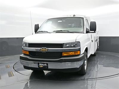2025 Chevrolet Express 3500 Regular Cab RWD Cutaway for sale #C23052 - photo 2