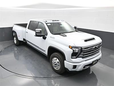 2026 Chevrolet Silverado 3500 Crew Cab 4WD Pickup for sale #C23151 - photo 1