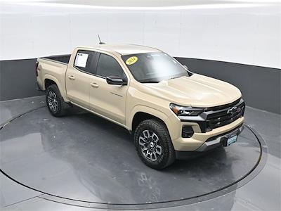 Used 2024 Chevrolet Colorado - photo 1