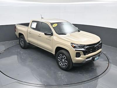 Used 2024 Chevrolet Colorado - photo 1