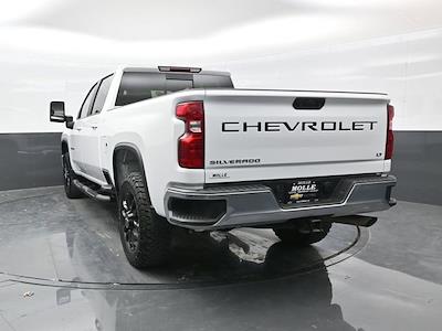 Used 2025 Chevrolet Silverado 2500 - photo 1