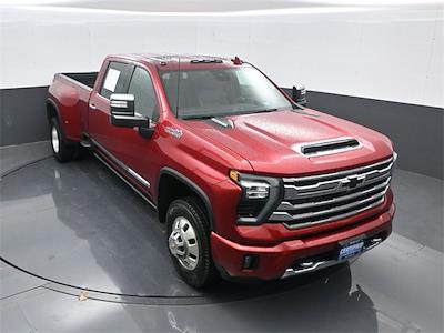 2025 Chevrolet Silverado 3500 Crew Cab 4WD Pickup for sale #P8221 - photo 1