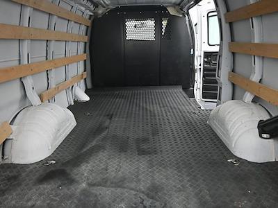 Used 2024 GMC Savana 2500 - photo 1