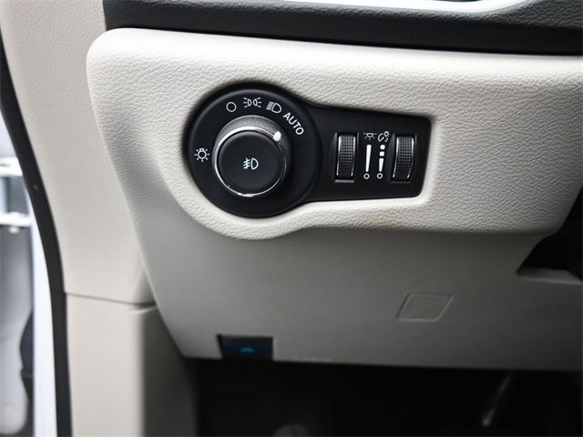 Used 2024 Chrysler Pacifica - photo 14