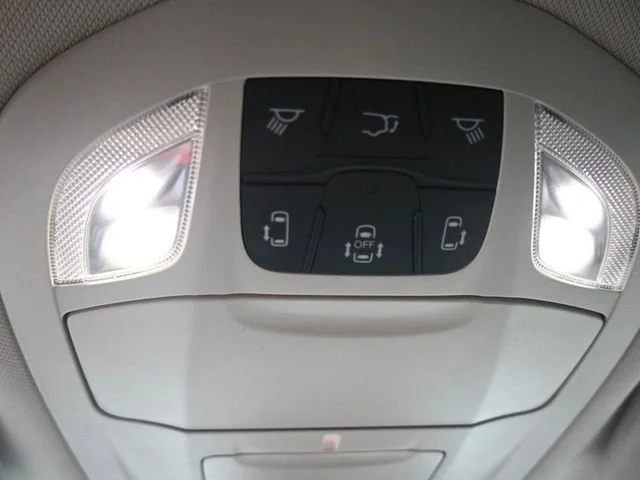 Used 2024 Chrysler Pacifica - photo 20