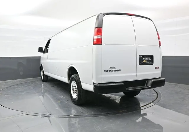 Used 2021 GMC Savana 2500 - photo 5