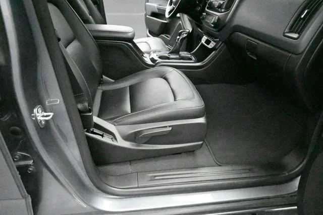 Used 2022 Chevrolet Colorado - photo 34