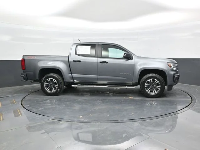 Used 2022 Chevrolet Colorado - photo 10