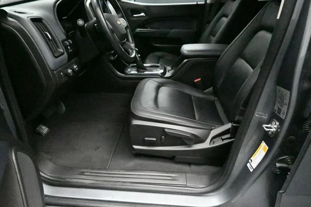 Used 2022 Chevrolet Colorado - photo 11