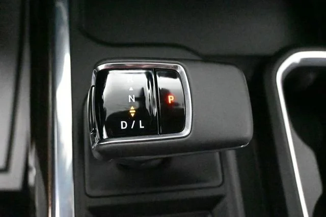 Used 2023 Chevrolet Silverado 1500 - photo 18